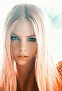 Обложка книги Подруга